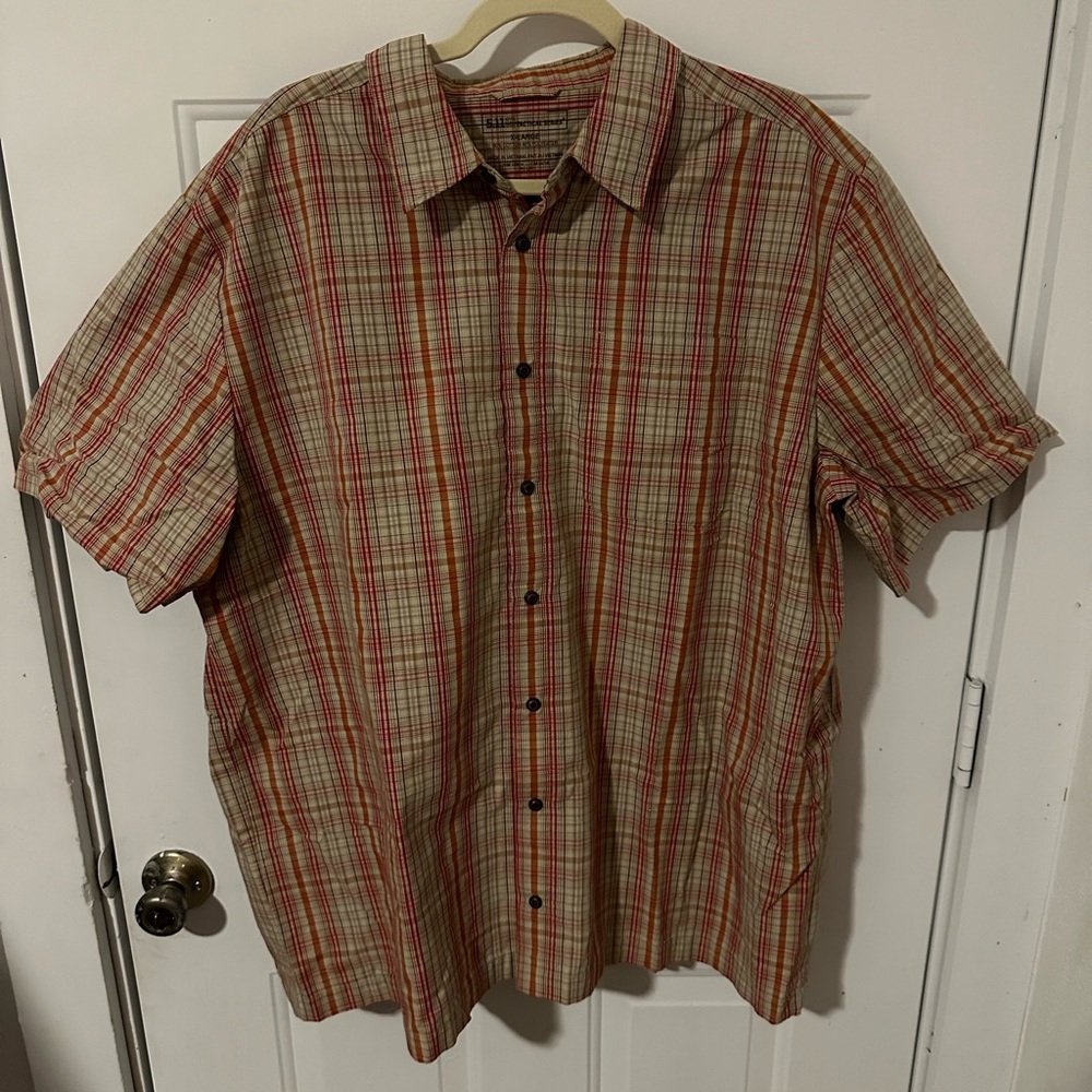 Men’s 5.11 XL Button Up Conceal Carry Shirt